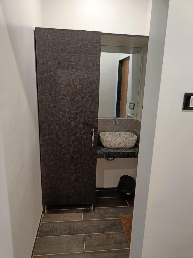 Ragvi resort Alībāg Eksteriør bilde